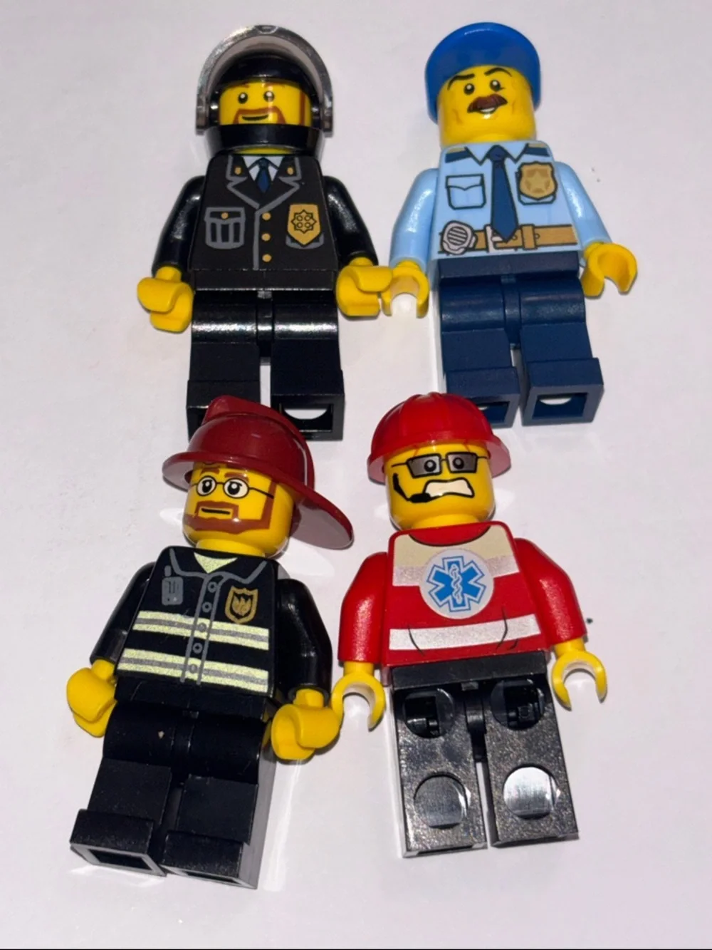 LEGO CITY MinifigureS LEGO Rescue LEGO Police Figures LEGO MINIFIGS LEGO HEROS